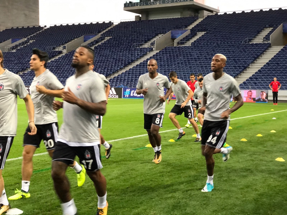 İşte Beşiktaş'ın Dragao Stadı'ndaki idmanından kareler! - Görsel 5