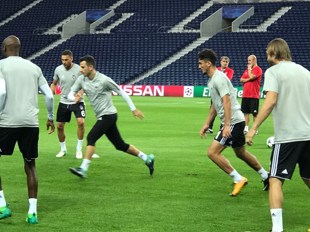 İşte Beşiktaş'ın Dragao Stadı'ndaki idmanından kareler! - Görsel 6