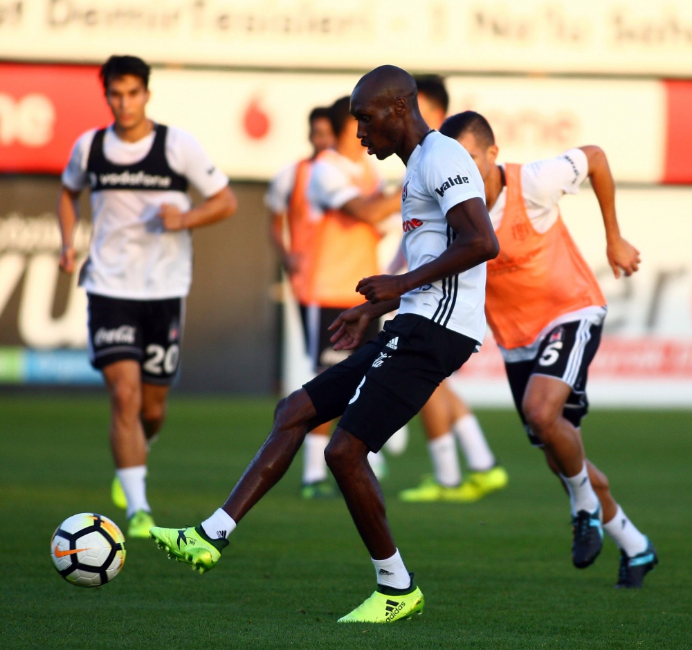 İşte Beşiktaş idmanından kareler! - Görsel 11