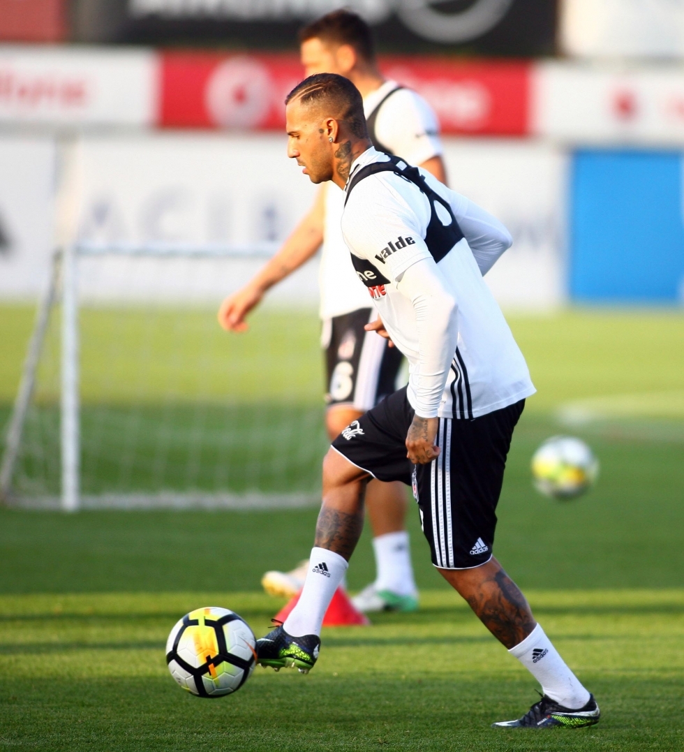 Beşiktaş, Konyaspor hazırlıklarını sürdürüyor - Görsel 9