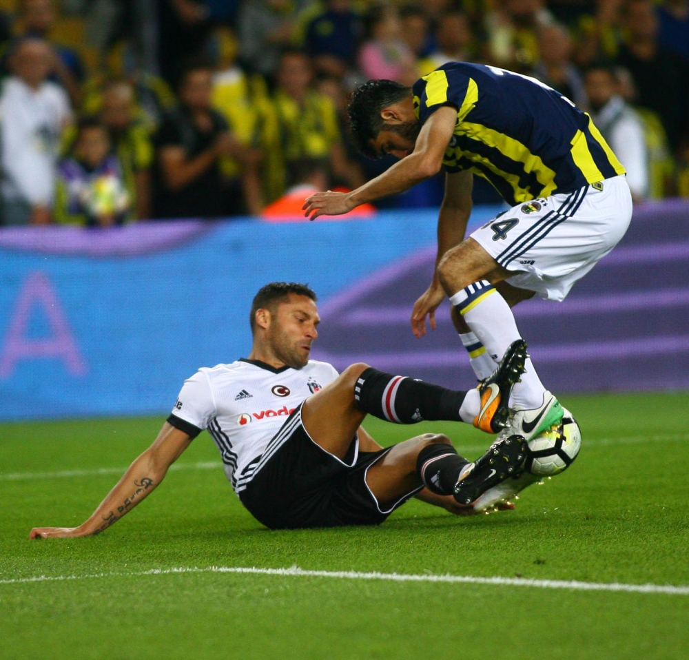 İşte Fenerbahçe-Beşiktaş mücadelesinden kareler! - Görsel 10
