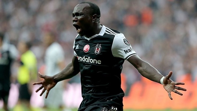 6 yıl sonra Milli Takım'a dönen Babel, Şenol Güneş'in yeniden yarattığı  - Görsel 4