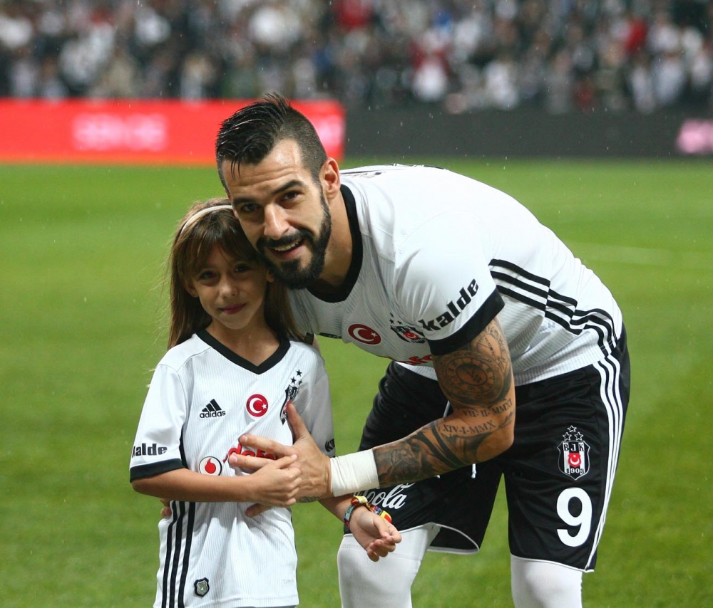 İşte Beşiktaş-Trabzonspor maçından kareler! - Görsel 52