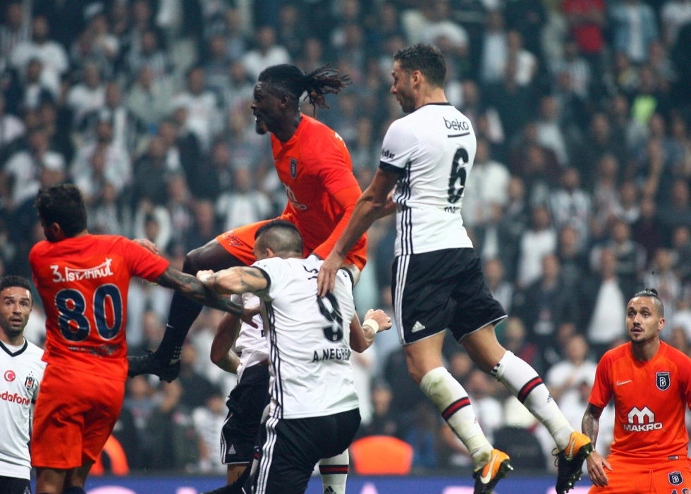 Beşiktaş-Başakşehir maçının ardından yazılan 17 köşe yazısı - Görsel 13