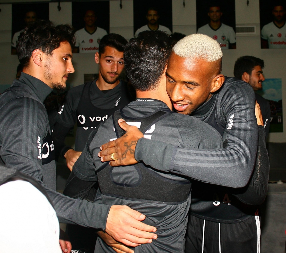 Adriano'nun doğum günü kutlandı! İşte kareler... - Görsel 3