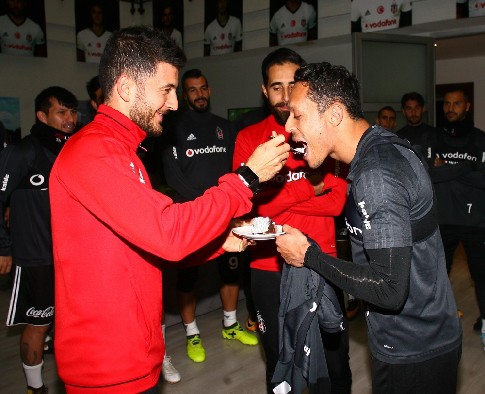 Adriano'nun doğum günü kutlandı! İşte kareler... - Görsel 6