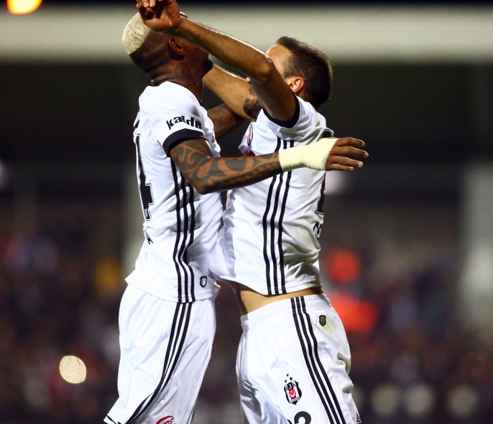 İşte Göztepe-Beşiktaş maçından kareler! - Görsel 59