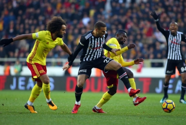 İşte maçın ilk yarısından kareler - Görsel 2