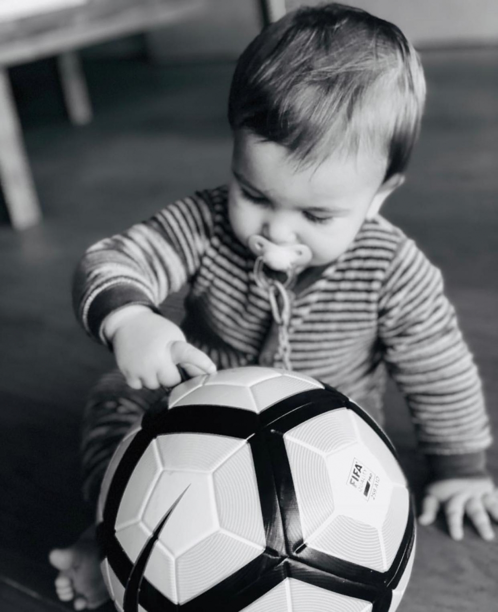 Negredo Jr. topla tanıştı ⚽ - Görsel 7