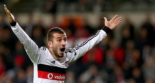 Beşiktaş’ta ikinci kez dalya diyen Oğuzhan @ozyakup’un geride kalan maçlardan unutulmaz fotoğrafları - Görsel 13