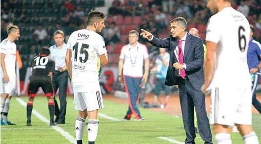 Beşiktaş’ta ikinci kez dalya diyen Oğuzhan @ozyakup’un geride kalan maçlardan unutulmaz fotoğrafları - Görsel 24