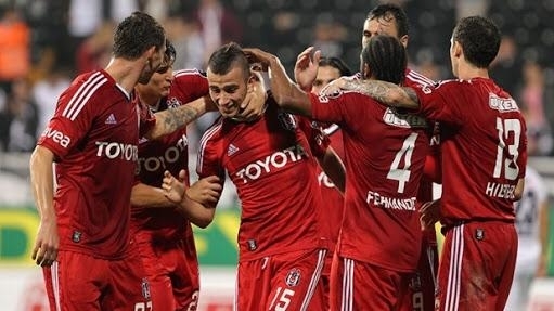 Beşiktaş’ta ikinci kez dalya diyen Oğuzhan @ozyakup’un geride kalan maçlardan unutulmaz fotoğrafları - Görsel 6