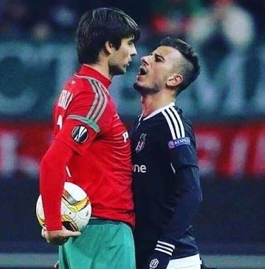 Beşiktaş’ta ikinci kez dalya diyen Oğuzhan @ozyakup’un geride kalan maçlardan unutulmaz fotoğrafları - Görsel 7