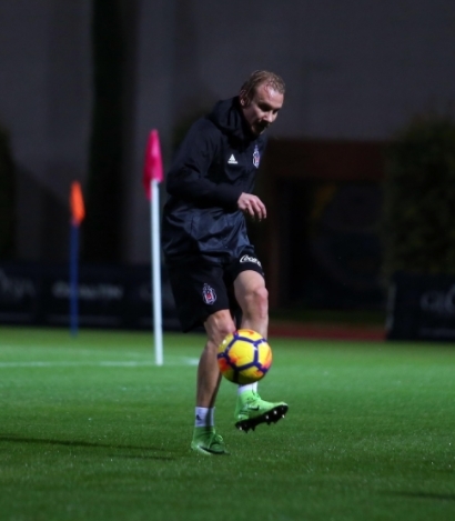 Beşiktaş’ın Antalya’daki ilk antrenmanından 15 fotoğraf karesi  - Görsel 12