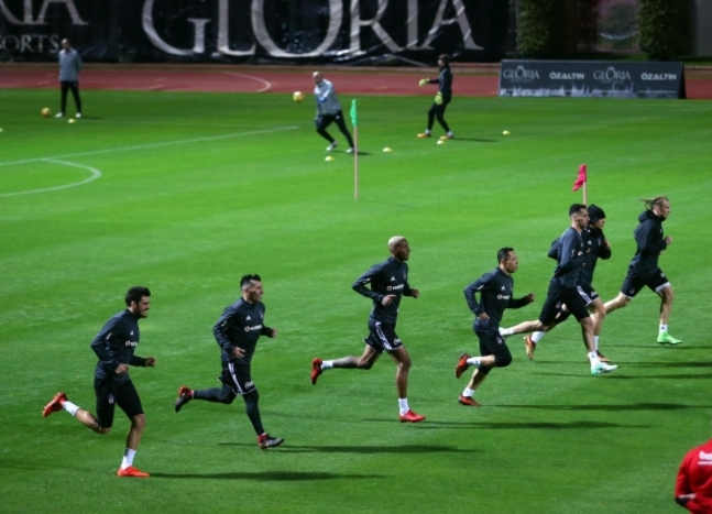 Beşiktaş’ın Antalya’daki ilk antrenmanından 15 fotoğraf karesi  - Görsel 9