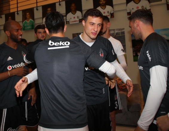 Necip Uysal'ın doğum günü kutlandı - Görsel 11