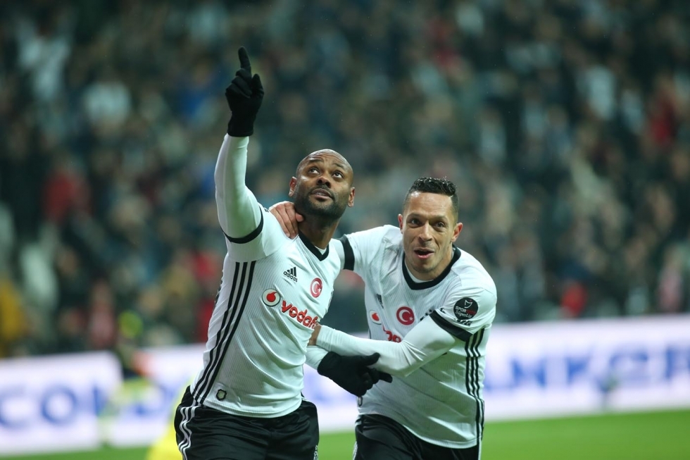 Beşiktaş - Karabükspor maçından kareler... - Görsel 16