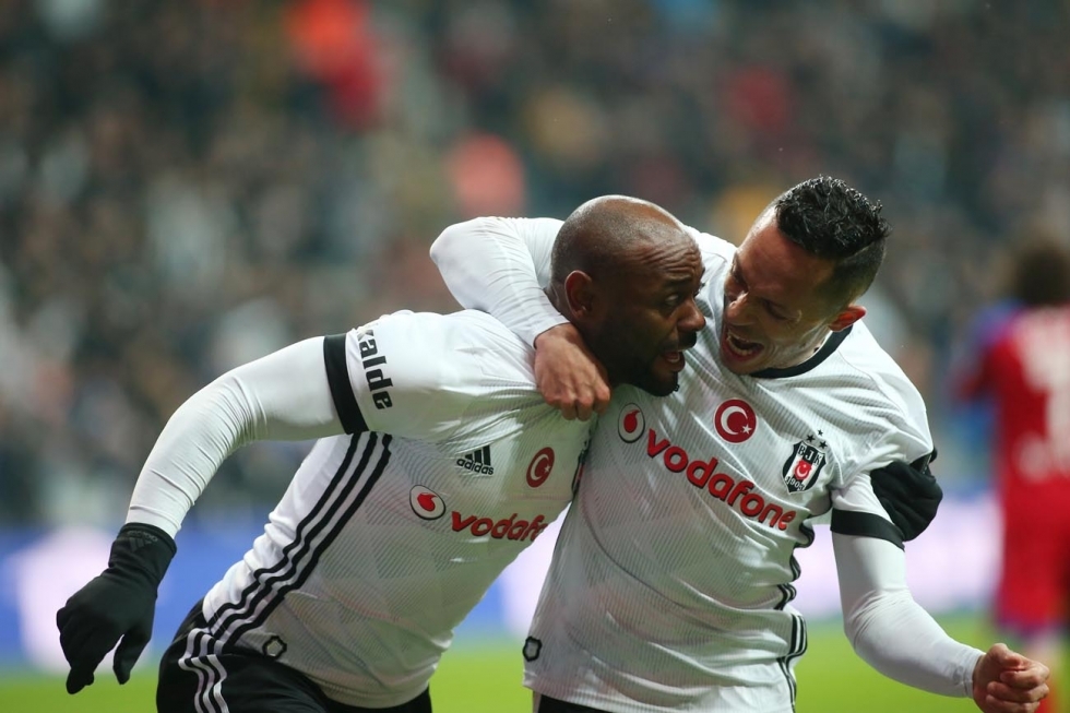 Beşiktaş - Karabükspor maçından kareler... - Görsel 17