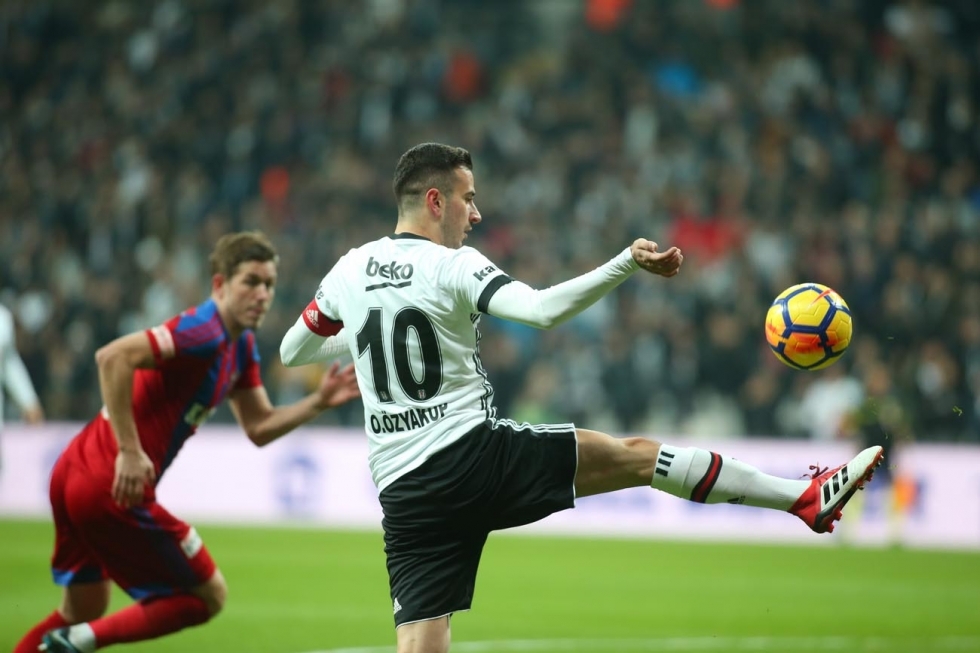 Beşiktaş - Karabükspor maçından kareler... - Görsel 2