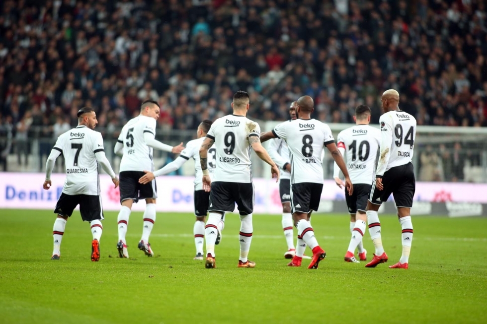 Beşiktaş - Karabükspor maçından kareler... - Görsel 27