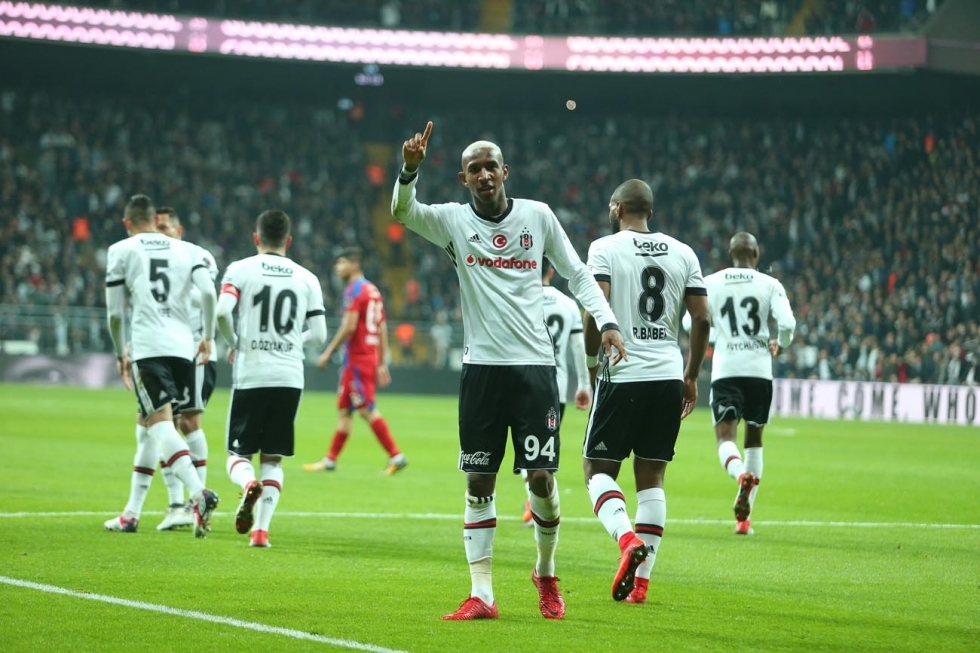 Beşiktaş - Karabükspor maçından kareler... - Görsel 30