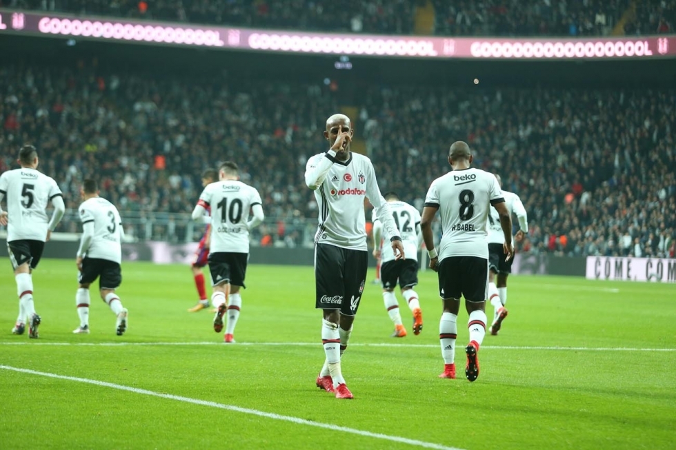 Beşiktaş - Karabükspor maçından kareler... - Görsel 31