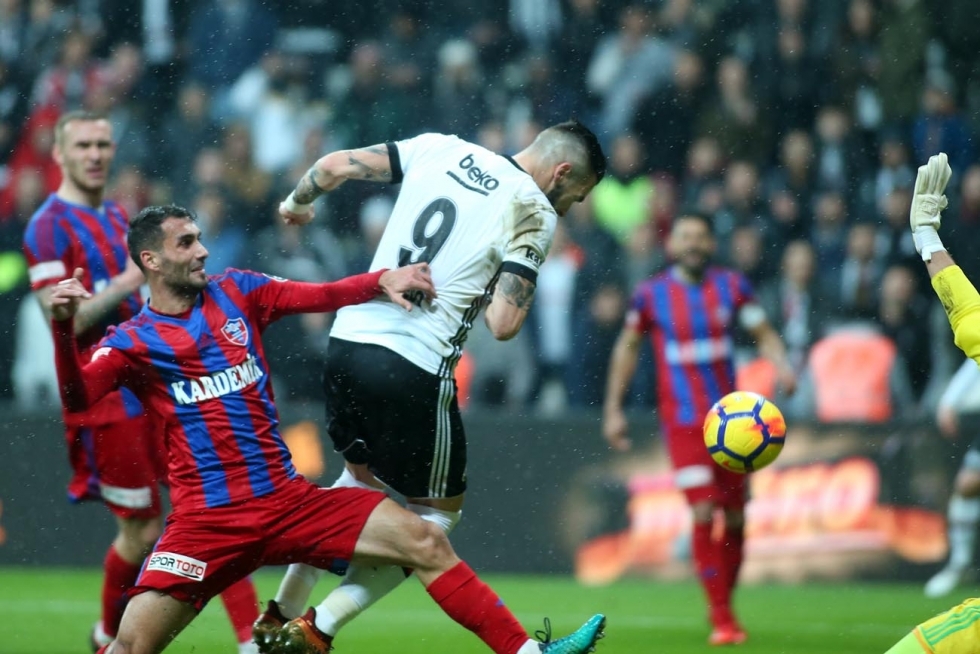 Beşiktaş - Karabükspor maçından kareler... - Görsel 33