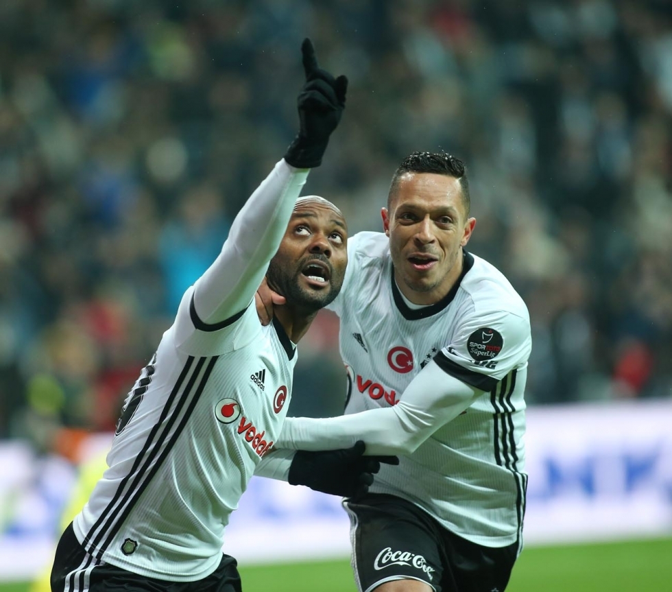 Beşiktaş - Karabükspor maçından kareler... - Görsel 36