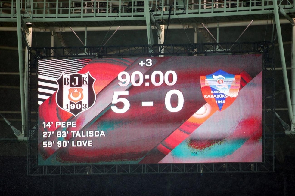 Beşiktaş - Karabükspor maçından kareler... - Görsel 56