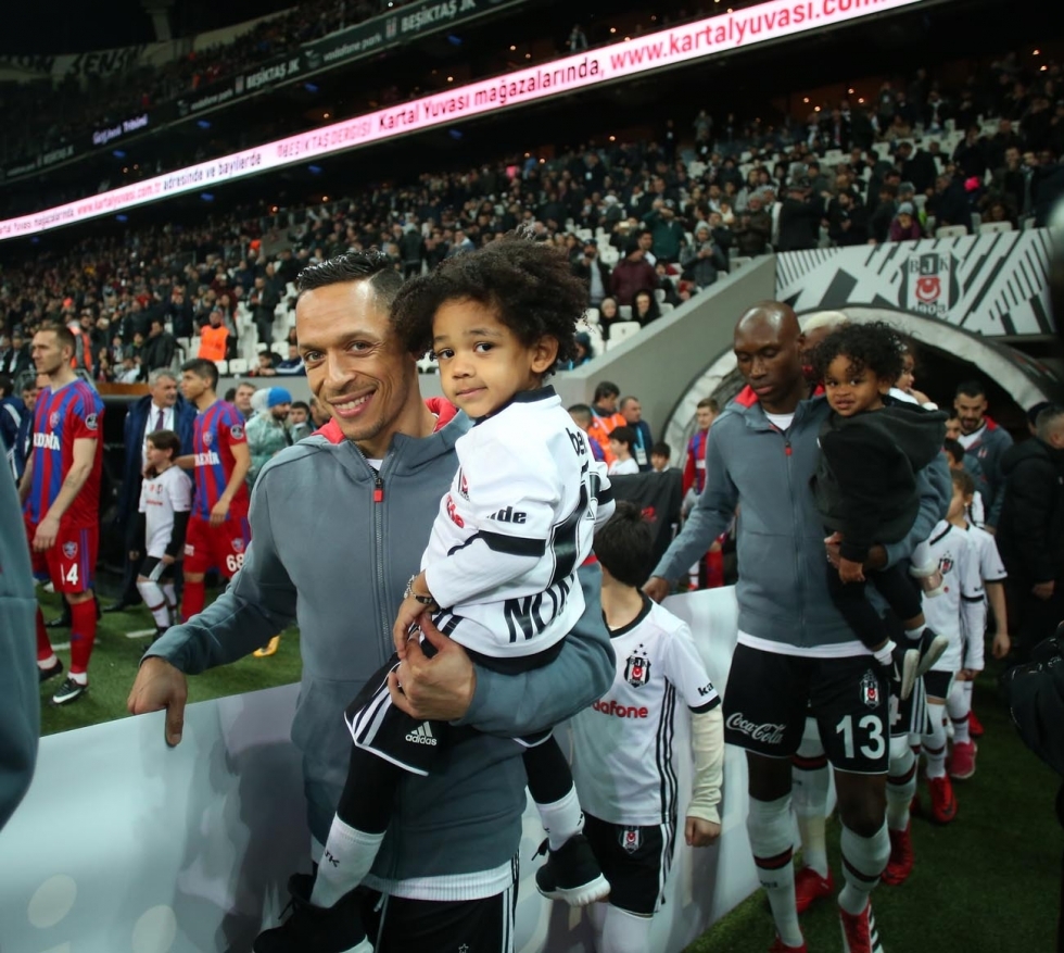 Beşiktaş - Karabükspor maçından kareler... - Görsel 58