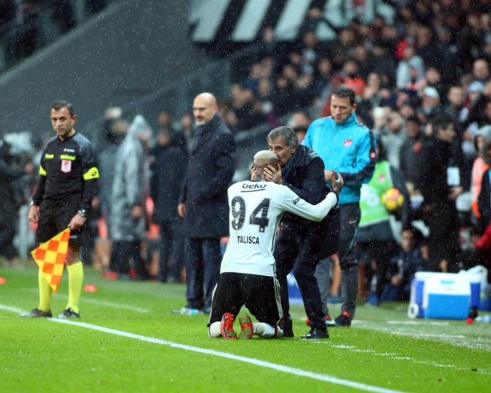 Beşiktaş - Karabükspor maçından kareler... - Görsel 75