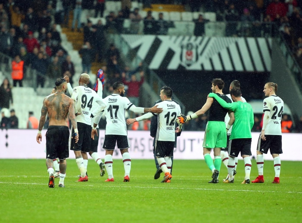 Beşiktaş - Karabükspor maçından kareler... - Görsel 78
