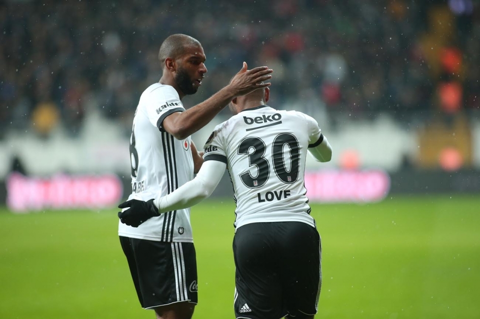 Beşiktaş - Karabükspor maçından kareler... - Görsel 9