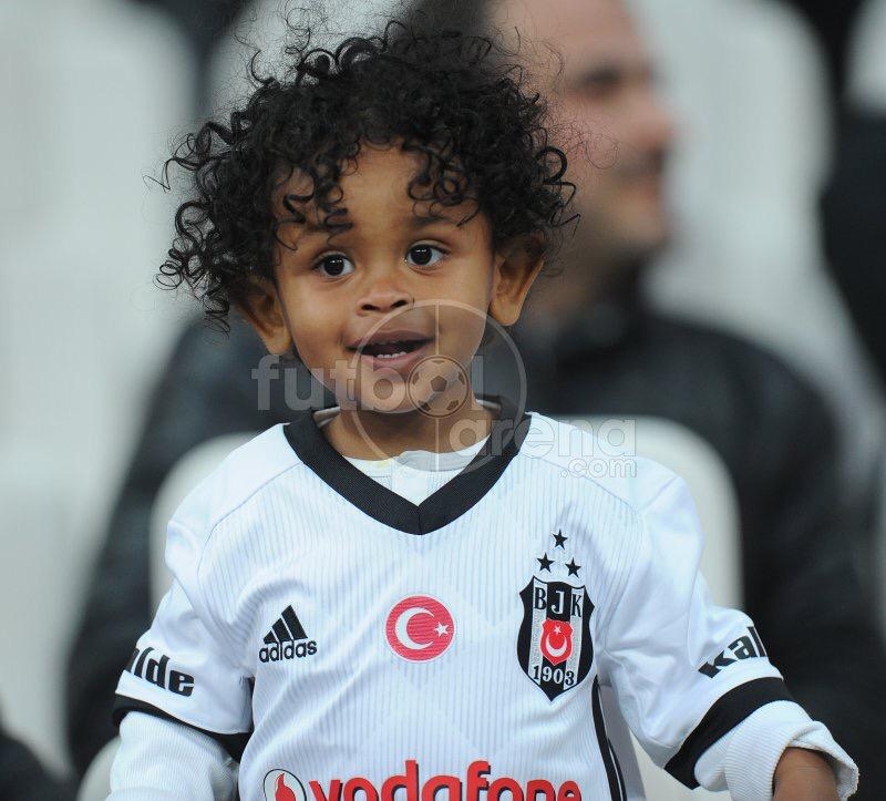 Noah ve Nava, Karabükspor maçında - Görsel 2