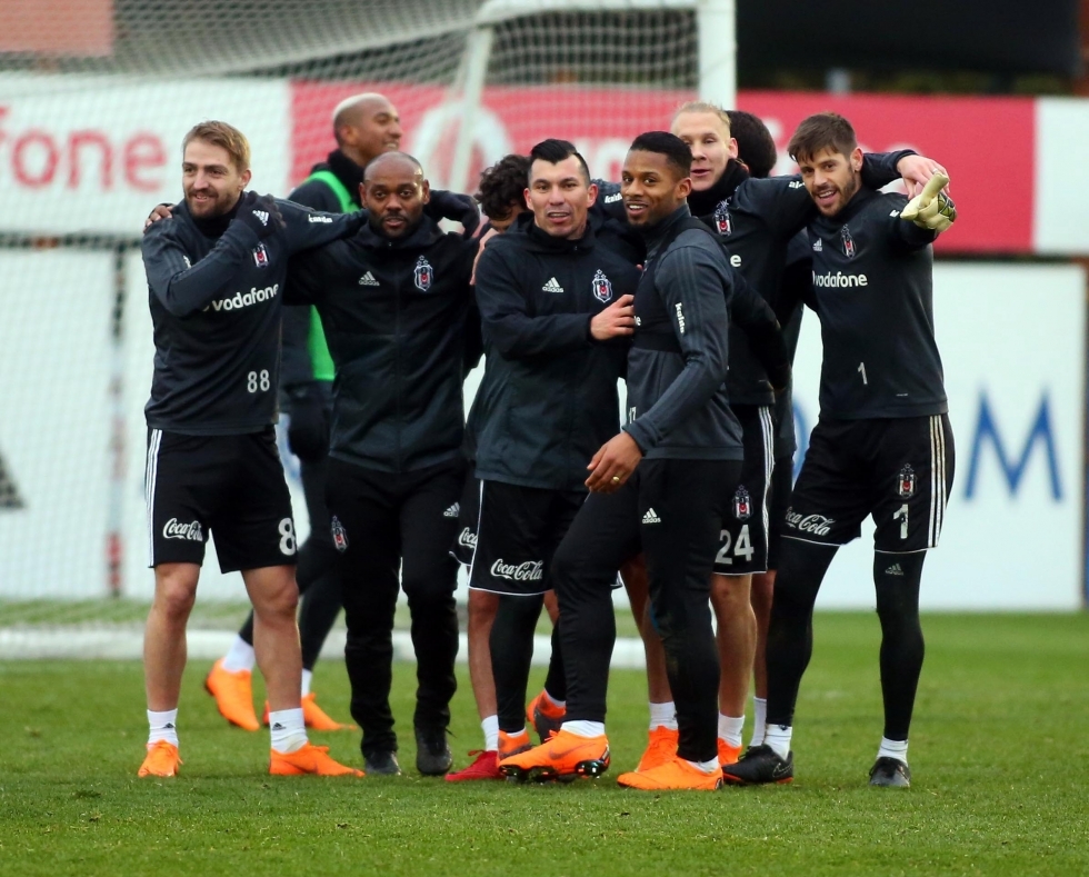 Beşiktaş'ta derbi hazırlıkları sürüyor! İşte antrenmandan kareler - Görsel 10