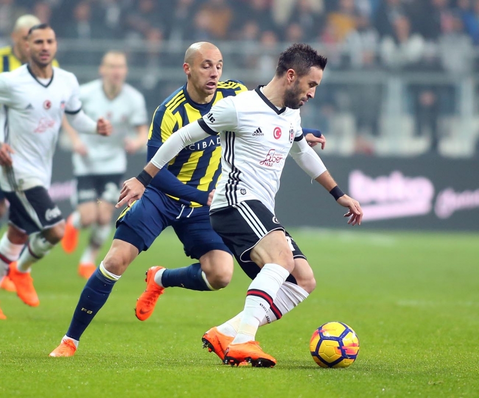 Beşiktaş, Fenerbahçe'yi Dolmabahçe'de devirdi! İşte karşılaşmadan görüntüler... - Görsel 33