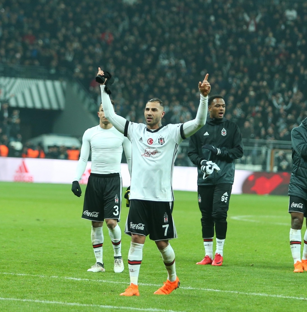 Beşiktaş, Fenerbahçe'yi Dolmabahçe'de devirdi! İşte karşılaşmadan görüntüler... - Görsel 68