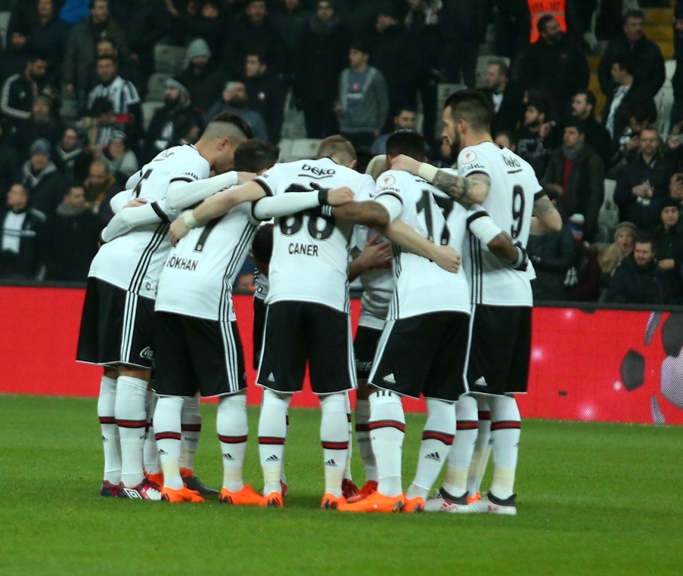 Beşiktaş - Fenerbahçe derbisi hakkında yazılmış 16 köşe yazısı - Görsel 10