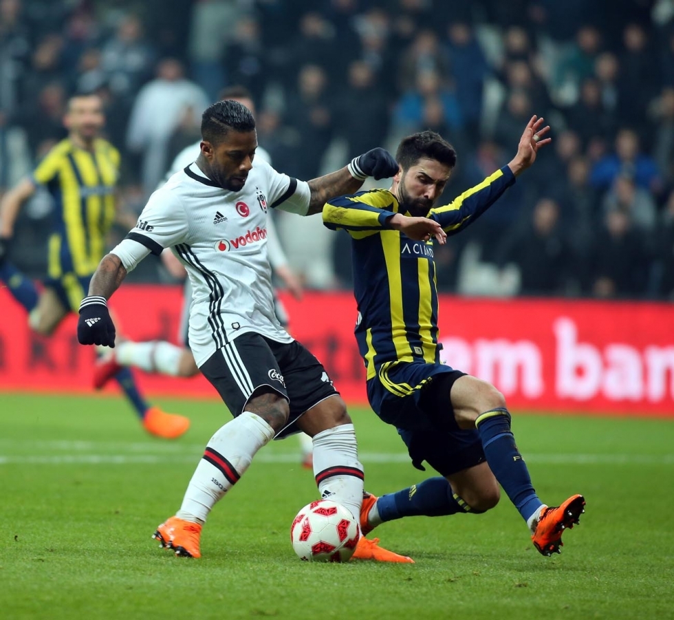 Beşiktaş - Fenerbahçe derbisi hakkında yazılmış 16 köşe yazısı - Görsel 12