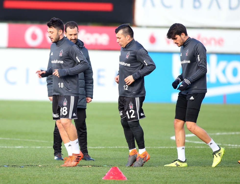 Beşiktaş, Trabzonspor maçına hazırlanıyor! İşte antrenmandan kareler - Görsel 5