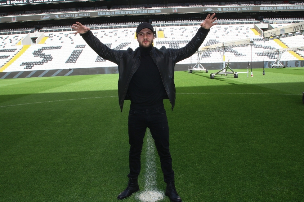 Aras Bulut İynemli, BJK TV’ye konuk oldu! - Görsel 7