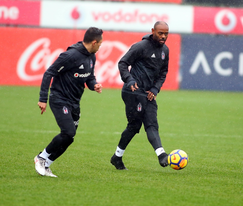 Beşiktaş'ın Gençlerbirliği maçı öncesi hazırlıkları sürdürdü - Görsel 3
