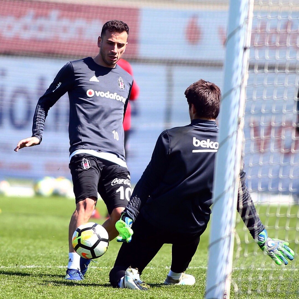 Beşiktaş'ta keyifli antrenman - Görsel 4