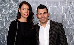 Medel'in eşi Cristina Morales - Görsel 11