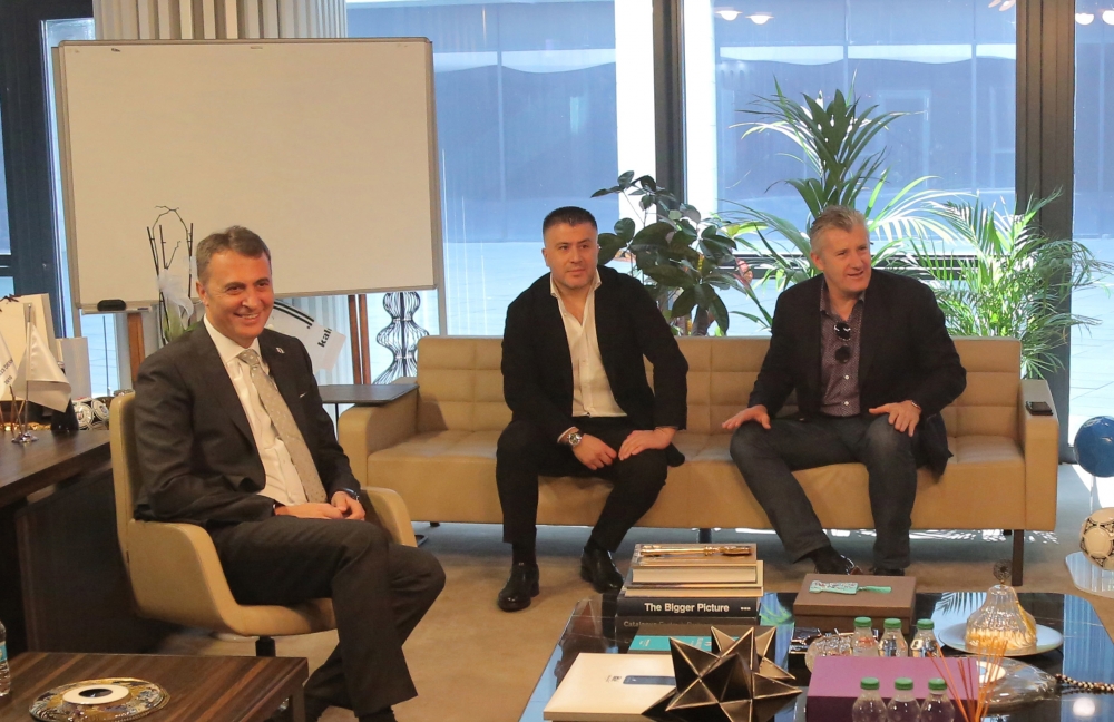 Beşiktaş yönetimi o ismi ağırladı! Vida transferinde katkısı olmuştu - Görsel 3