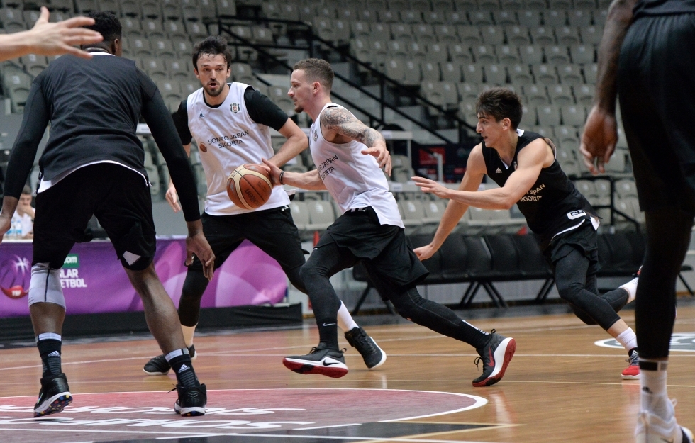 Beşiktaş Sompo Japan akşam antrenmanını tamamladı! İşte antrenmandan kareler... - Görsel 3