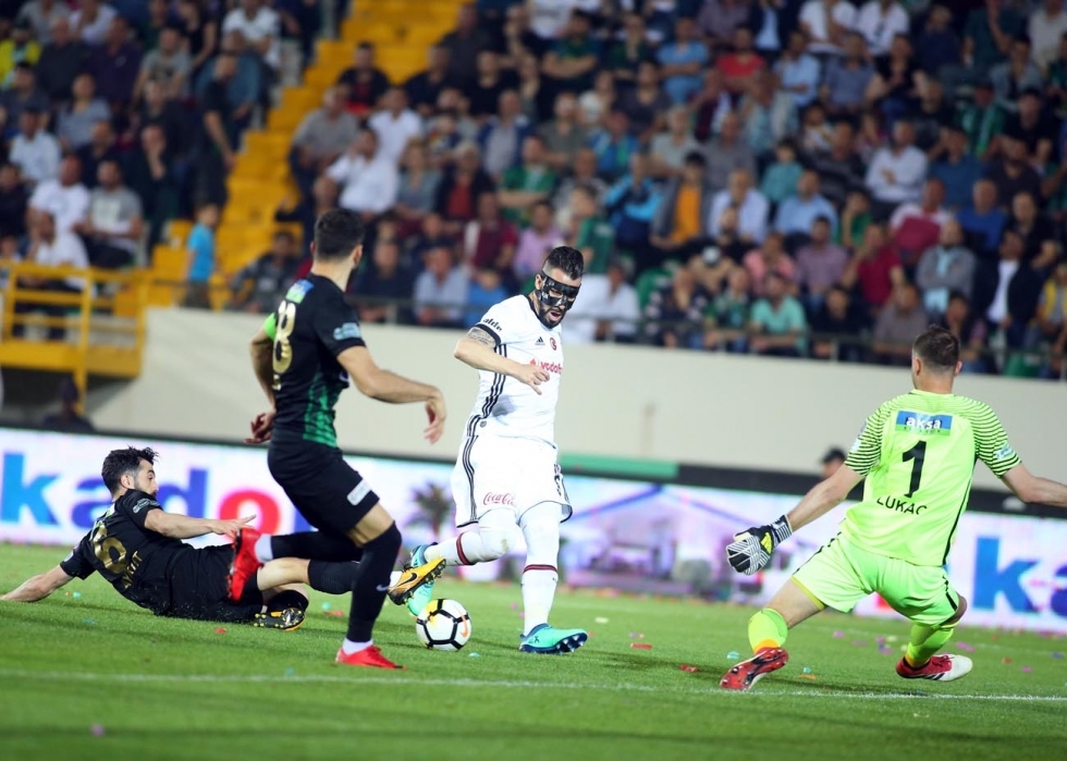 Akhisar-Beşiktaş maçının ardından yazılan 20 köşe yazısı - Görsel 4