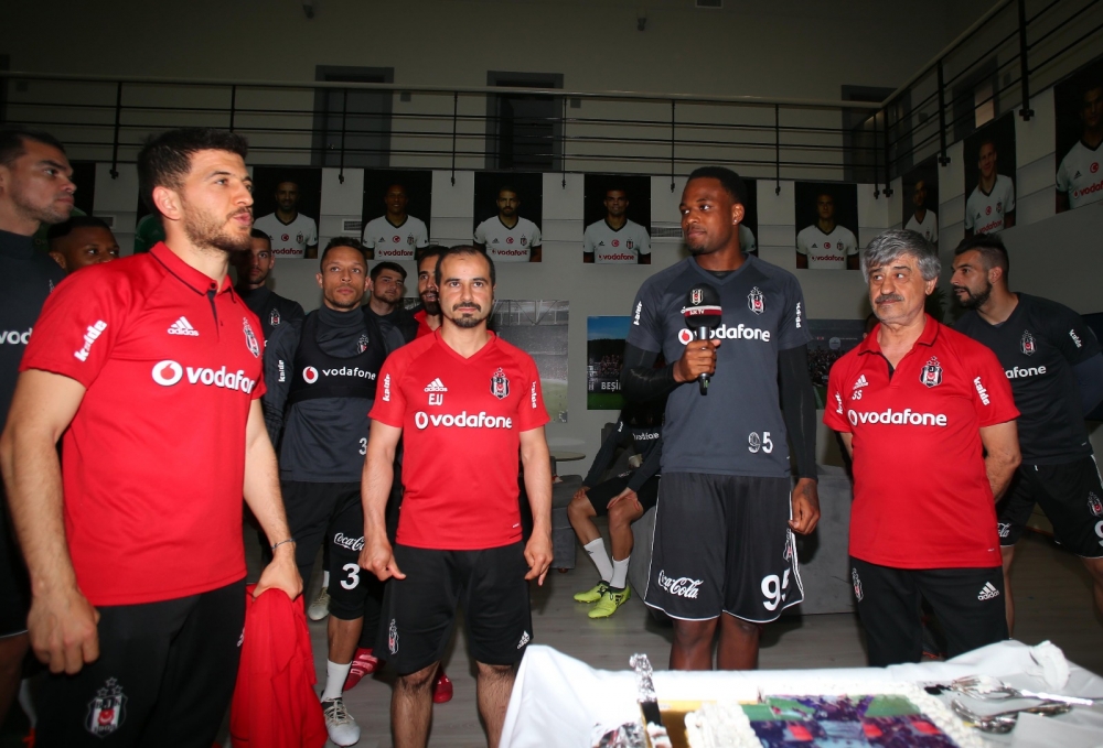 Cyle Larin'in doğum günü kutlandı! - Görsel 4