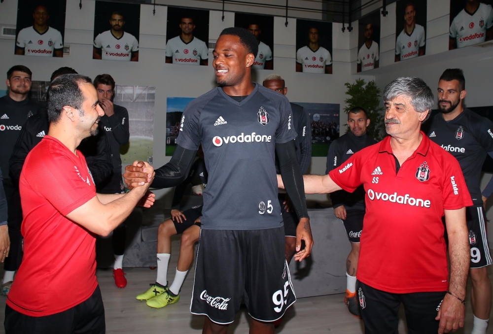 Cyle Larin'in doğum günü kutlandı! - Görsel 6
