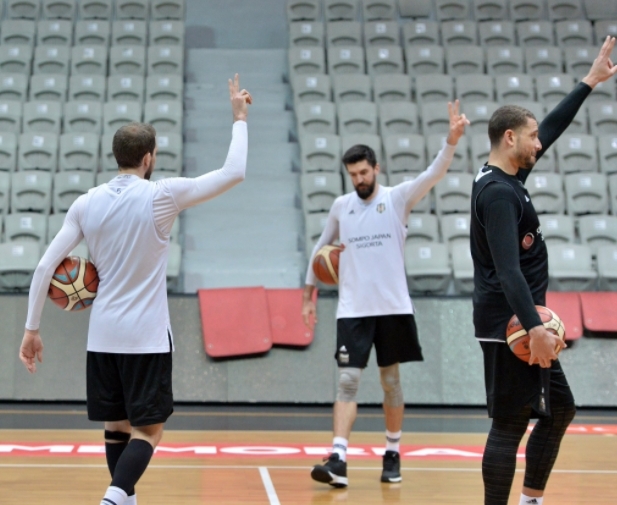 Beşiktaş Sompo Japan derbi hazırlıklarını sürdürüyor - Görsel 5